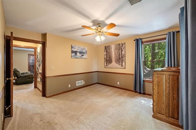 24450 W 61ST Terrace, Shawnee, KS 66226