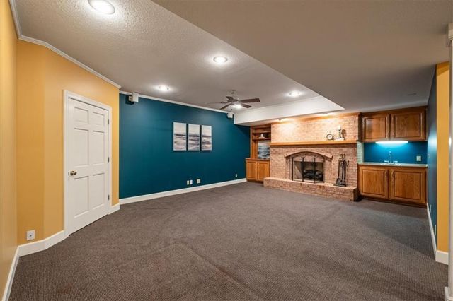 24450 W 61ST Terrace, Shawnee, KS 66226