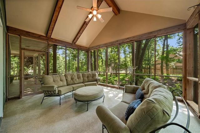 24450 W 61ST Terrace, Shawnee, KS 66226