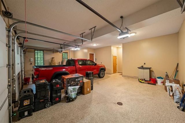 24450 W 61ST Terrace, Shawnee, KS 66226
