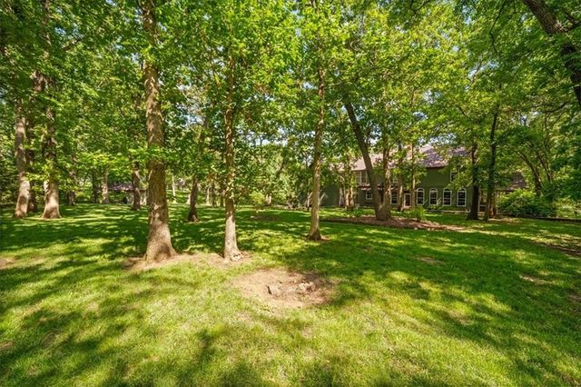 24450 W 61ST Terrace, Shawnee, KS 66226