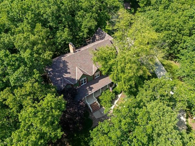 24450 W 61ST Terrace, Shawnee, KS 66226