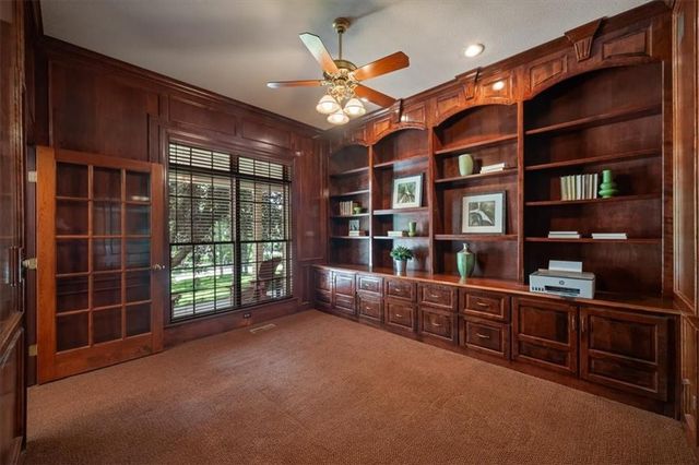 24450 W 61ST Terrace, Shawnee, KS 66226
