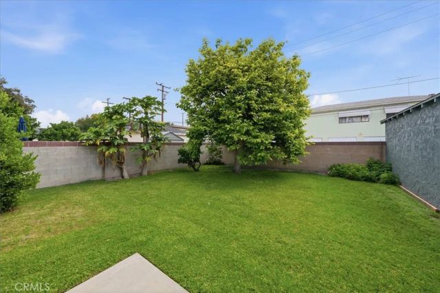 4850 Sunfield Avenue, Long Beach, CA 90808