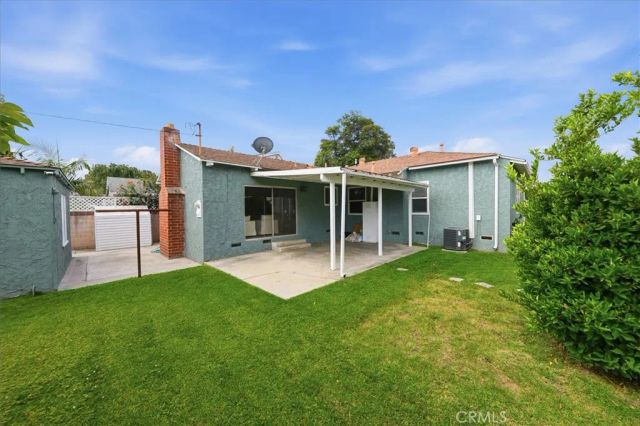 4850 Sunfield Avenue, Long Beach, CA 90808
