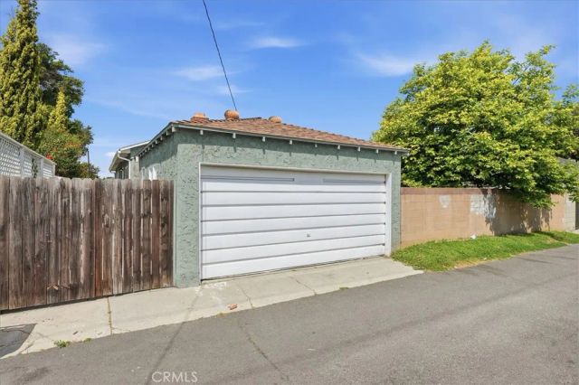 4850 Sunfield Avenue, Long Beach, CA 90808