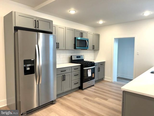 6143 LEBANON AVE, Philadelphia, PA 19151