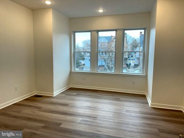 6143 LEBANON AVE, Philadelphia, PA 19151