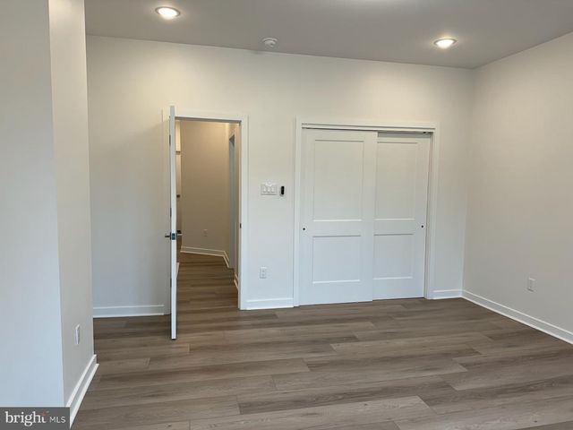 6143 LEBANON AVE, Philadelphia, PA 19151