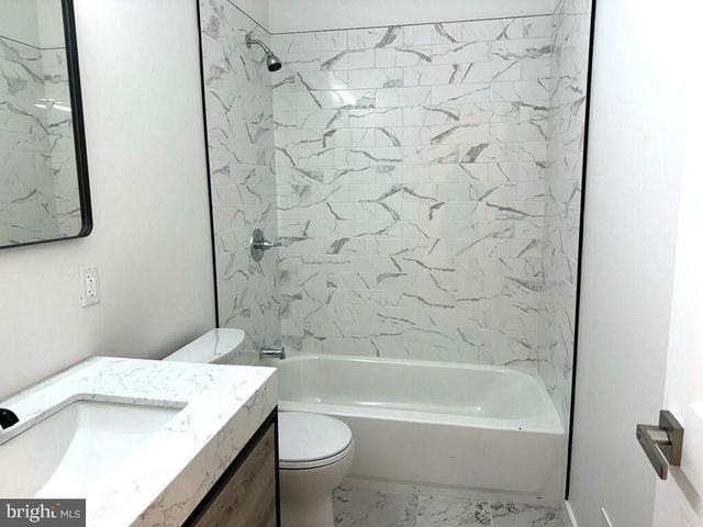 6143 LEBANON AVE, Philadelphia, PA 19151