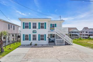 329 54th Ave. N, North Myrtle Beach, SC 29582