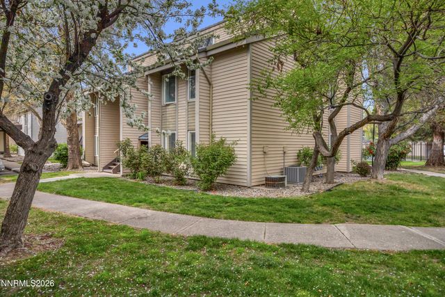 2367 Roundhouse Road, Sparks, NV 89431