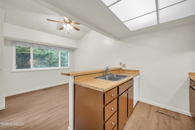 2367 Roundhouse Road, Sparks, NV 89431