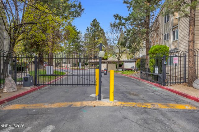 2367 Roundhouse Road, Sparks, NV 89431