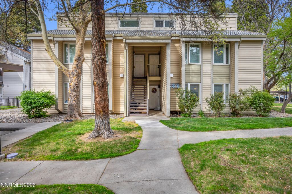 2367 Roundhouse Road, Sparks, NV 89431