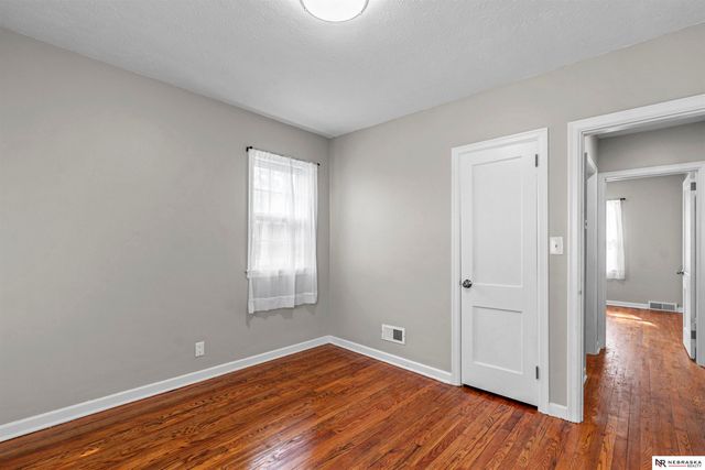 4536 Camden Avenue, Omaha, NE 68104