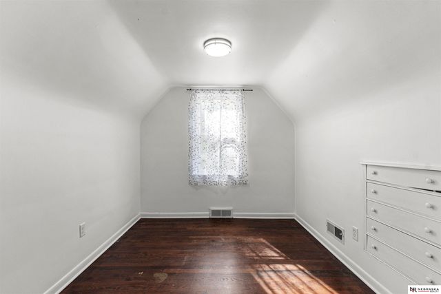 4536 Camden Avenue, Omaha, NE 68104