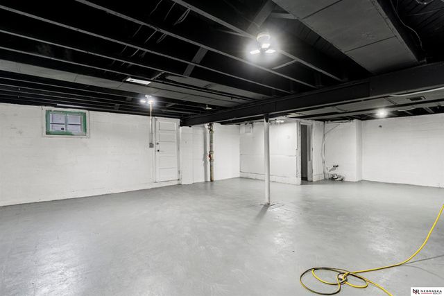 4536 Camden Avenue, Omaha, NE 68104