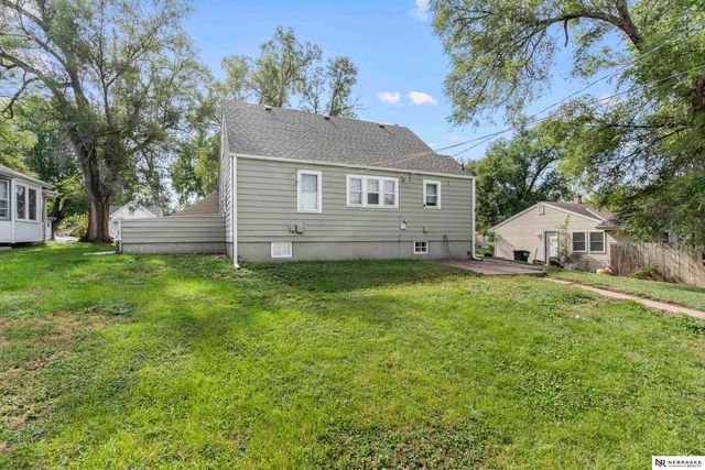 4536 Camden Avenue, Omaha, NE 68104