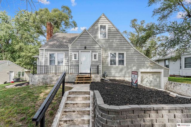 4536 Camden Avenue, Omaha, NE 68104