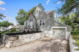 4536 Camden Avenue, Omaha, NE 68104