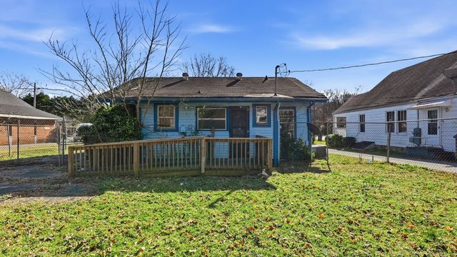 3303 Dayton Boulevard, Chattanooga, TN 37415