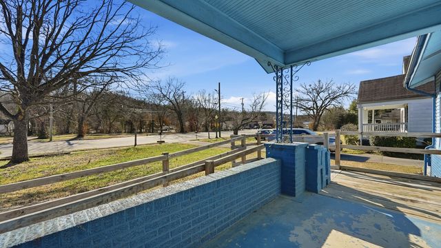 3303 Dayton Boulevard, Chattanooga, TN 37415