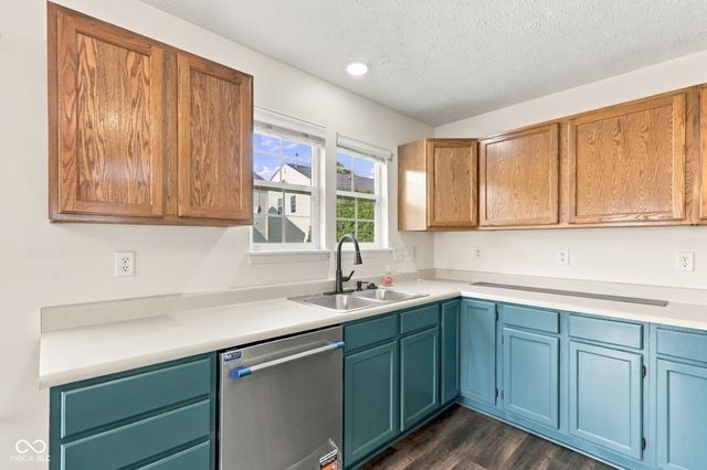 6538 Abby Lane, Zionsville, IN 46077