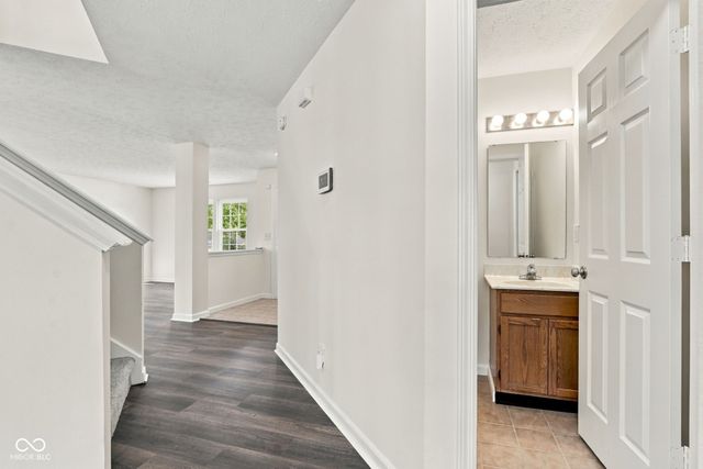 6538 Abby Lane, Zionsville, IN 46077
