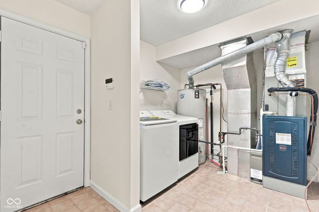 6538 Abby Lane, Zionsville, IN 46077