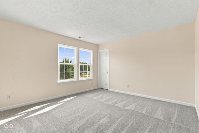 6538 Abby Lane, Zionsville, IN 46077