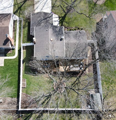 430 71st Street, Darien, IL 60561