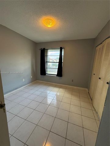 9700 NW 6th Lane 9700, Miami, FL 33172