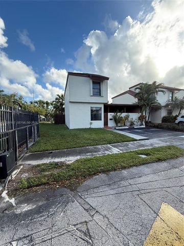 9700 NW 6th Lane 9700, Miami, FL 33172