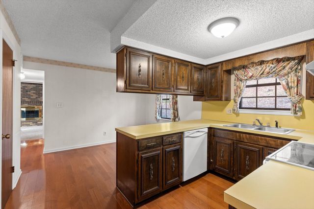 7604 Ridge Bay Drive, Hixson, TN 37343