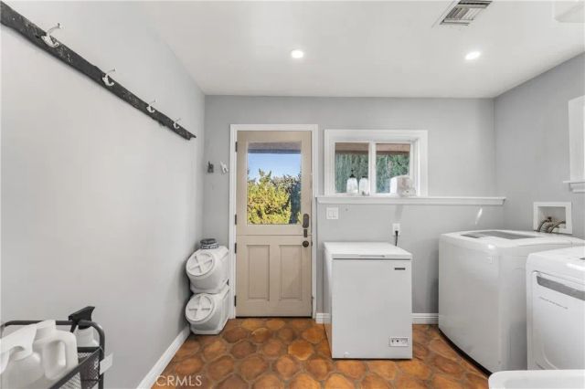 40016 90th st w, Leona Valley, CA 93551
