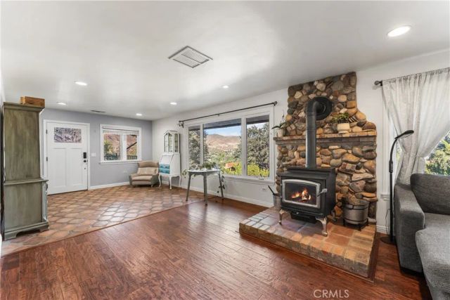 40016 90th st w, Leona Valley, CA 93551