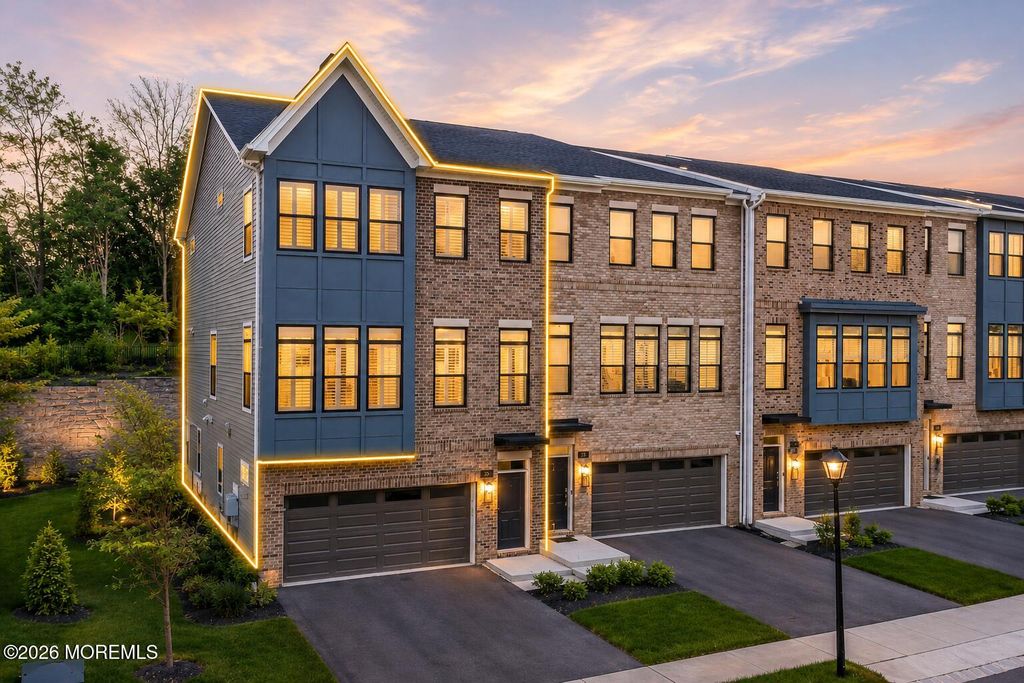 25 Augustus Drive 277, Middletown, NJ 07748