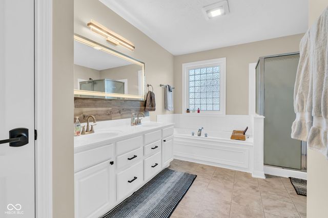 12276 Leewood Court, Noblesville, IN 46060