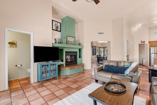 11295 N Scioto Avenue, Oro Valley, AZ 85737