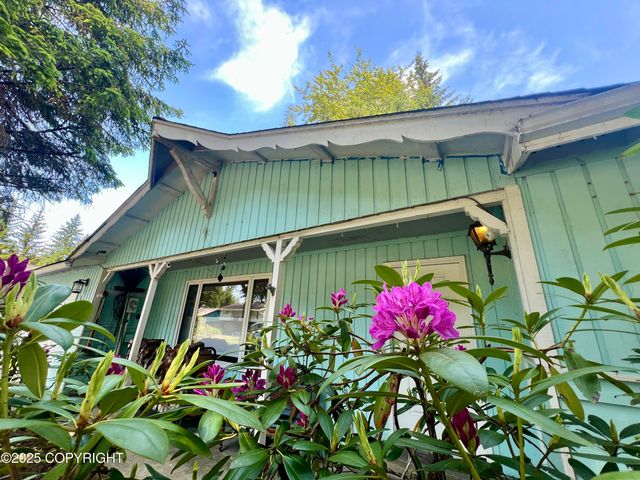 4404 Cloverdale Street, Juneau, AK 99801