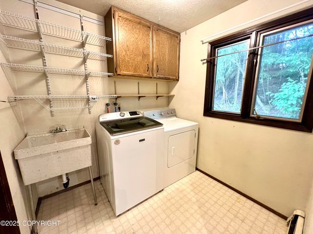 4404 Cloverdale Street, Juneau, AK 99801