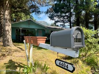 4404 Cloverdale Street, Juneau, AK 99801