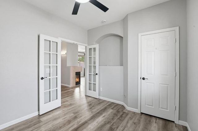 2047 S Jefferson, Mesa, AZ 85209