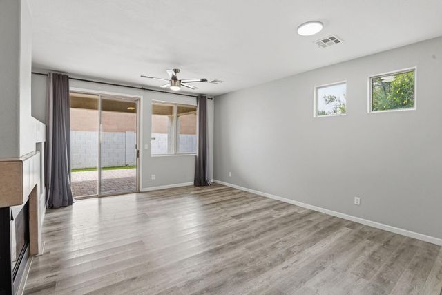 2047 S Jefferson, Mesa, AZ 85209