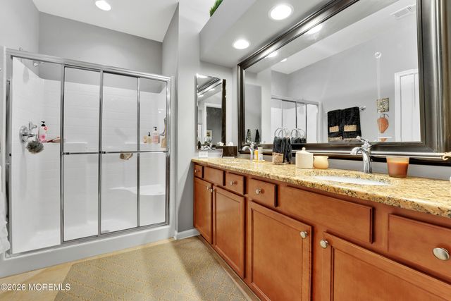 1118 Warrens Way, Wanaque, NJ 07465