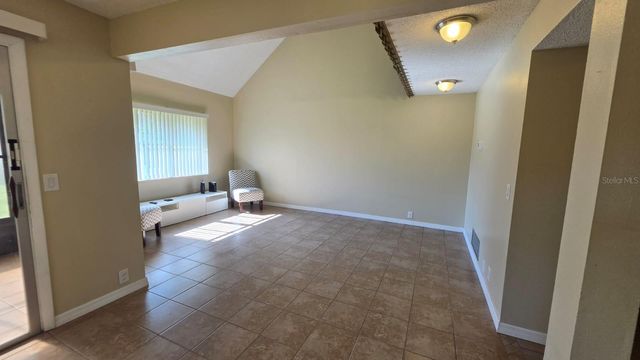 550 WINDMEADOWS STREET 550, Altamonte Springs, FL 32701