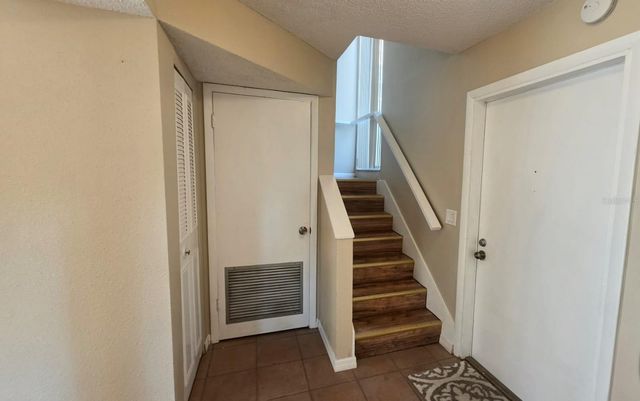 550 WINDMEADOWS STREET 550, Altamonte Springs, FL 32701