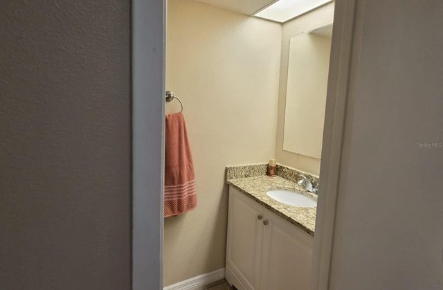 550 WINDMEADOWS STREET 550, Altamonte Springs, FL 32701