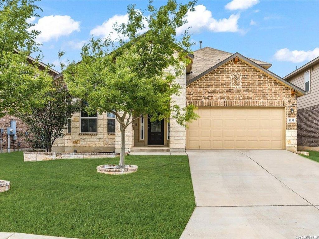 8135 Samsel Falls, San Antonio, TX 78254